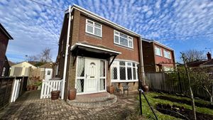 Photo 18- click for photo gallery